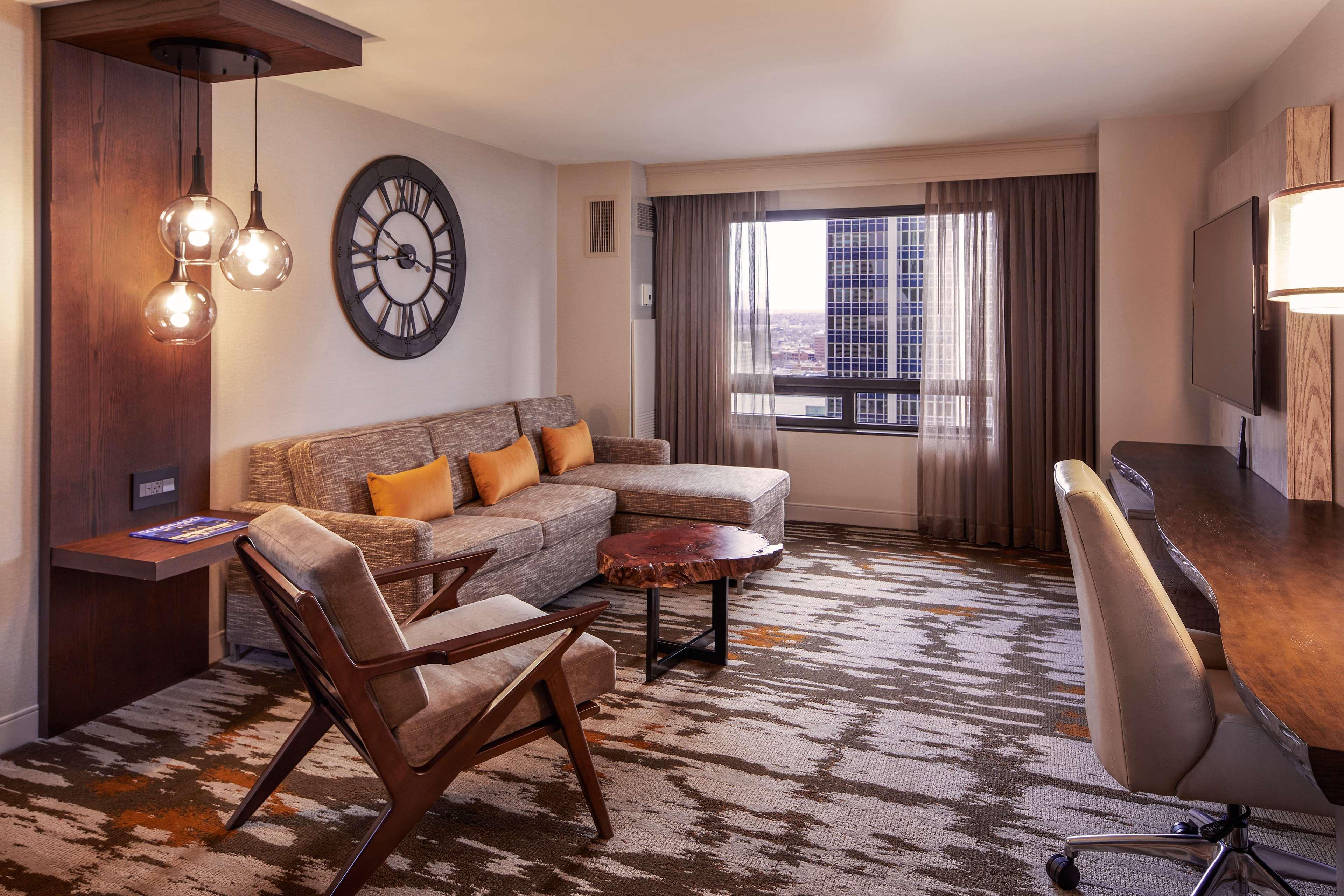 Hilton Denver City Center Экстерьер фото