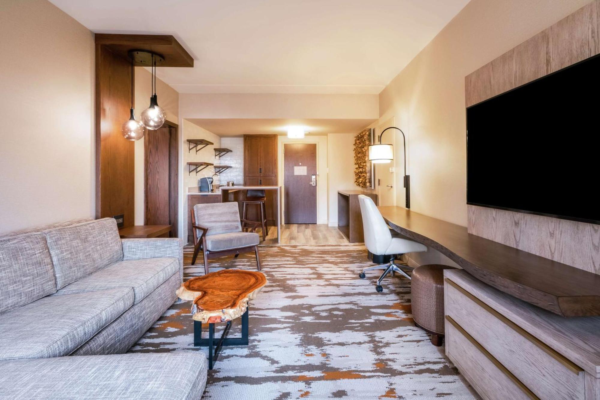 Hilton Denver City Center Экстерьер фото